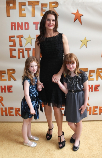 Brooke Shields with her daughters Grier Henchy and Rowan Henchy  Photo