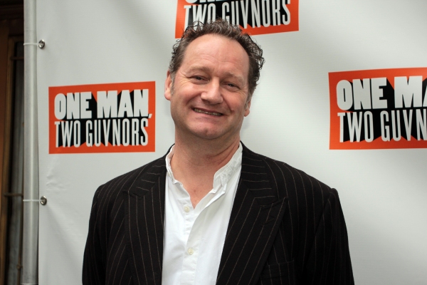 Photo Coverage: ONE MAN, TWO GUVNORS Theatre Arrivals - Mandy Patinkin & More! Image