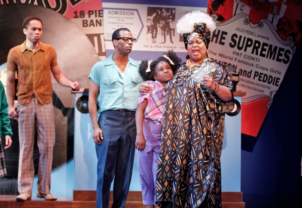 Photo Flash: Drury Lane's HAIRSPRAY Plays in Chicago Image