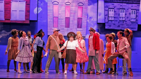 Photo Flash: Drury Lane's HAIRSPRAY Plays in Chicago Image
