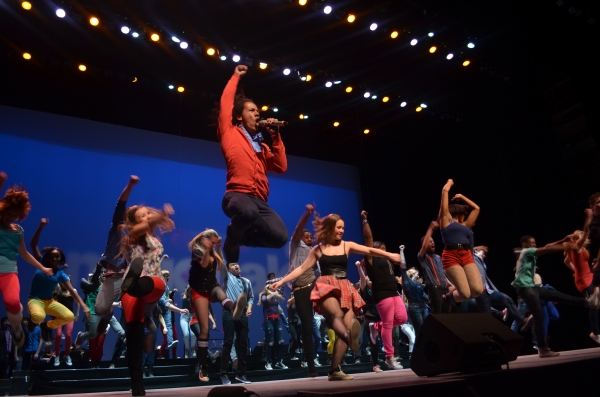 Photo Coverage: Show Choir Canada National Championships 2012 Image