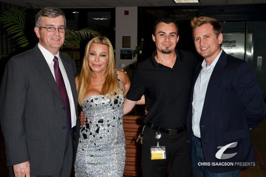 Photo Coverage: Pop Star TAYLOR DAYNE Shares All in 'Tell It To My Heart' 