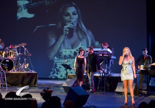 Photo Coverage: Pop Star TAYLOR DAYNE Shares All in 'Tell It To My Heart' Image