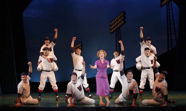 Nancy Anderson and Cast of DAMN YANKEES Photo