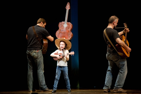 Photo Coverage: BC/EFA Easter Bonnet Competition - Day 1! Image