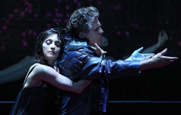 Photo Flash: First Look at Christina Ricci & Bebe Neuwirth in CSC's A MIDSUMMER NIGHT'S DREAM Image