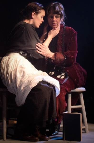 Photo Flash: Shattered Globe Theatre's HER NAKED SKIN Begins Previews Tonight in Chicago Image