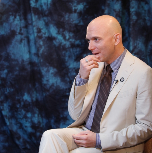 BWW Exclusive: 2012 Tony Nominees Photo Booth Portraits! Image