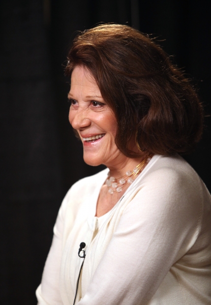 Linda Lavin at 