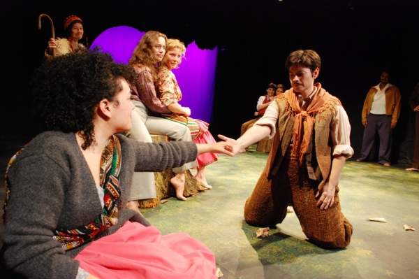 Photo Flash: The Queen's Company Presents All-Female William Shakespeare's AS YOU LIKE IT Image