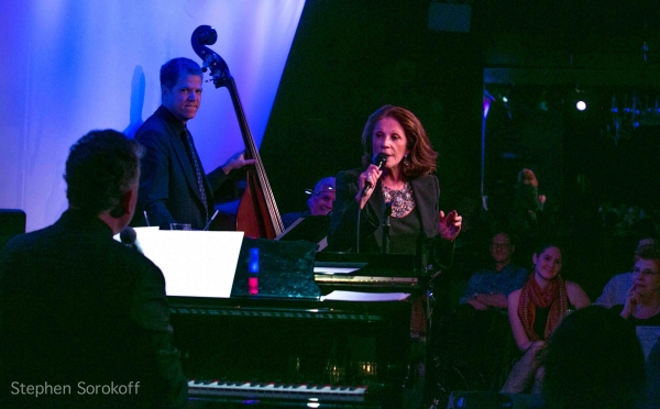 Photo Coverage: Linda Lavin Brings POSSIBILITIES to the Metropolitan Room Image