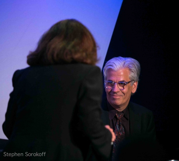 Photo Coverage: Linda Lavin Brings POSSIBILITIES to the Metropolitan Room Image