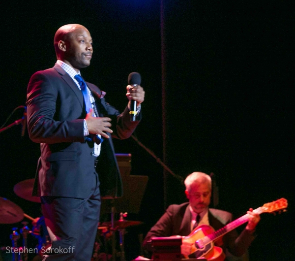 Photo Coverage: Harriet Harris, Colleen McHugh, et al. at MAD DOGS & EDUCATED FLEAS Image