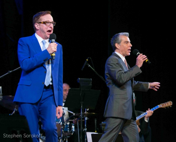 Photo Coverage: Harriet Harris, Colleen McHugh, et al. at MAD DOGS & EDUCATED FLEAS Image