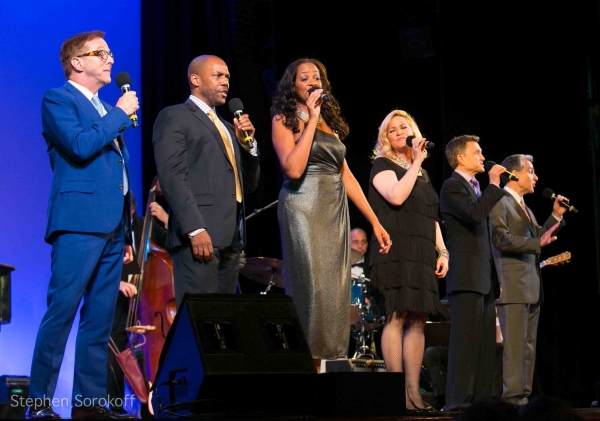 Photo Coverage: Harriet Harris, Colleen McHugh, et al. at MAD DOGS & EDUCATED FLEAS Image