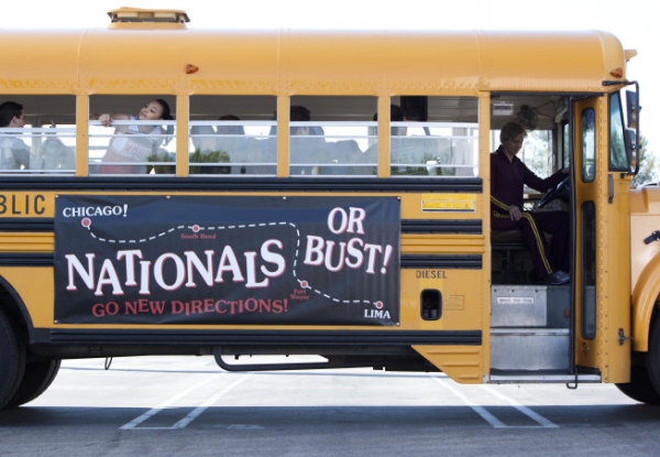 Photo Flash: First Look at GLEE's Props & Nationals Episodes! 