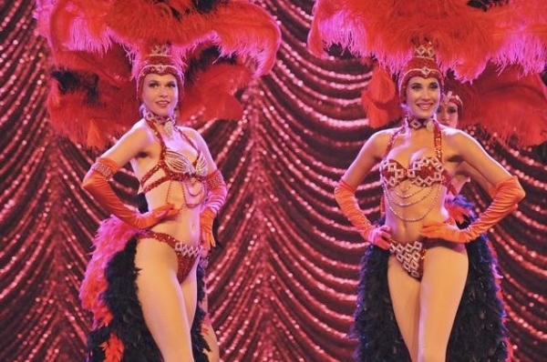 Photo Flash: More Stills of Sutton Foster in ABC Family's BUNHEADS! Image