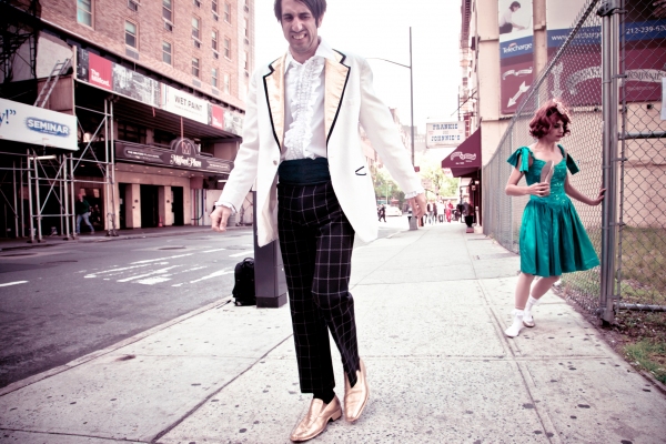 Photo Flash: Spiegelworld's Gaz & Penny Visit NYC; EMPIRE Begins Previews 5/22 Image
