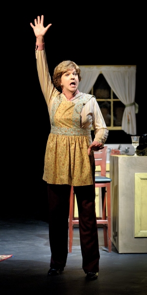 Photo Flash: Southern Rep Presents Ricky Graham as SHIRLEY VALENTINE, Now thru 5/27 Image