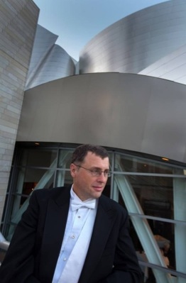 Photo Flash: Alan Gilbert Conducts NY Phil in Walt Disney Concert Hall Debut Image