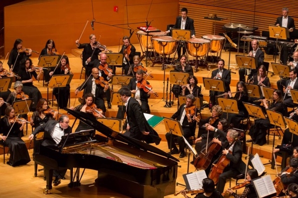 Photo Flash: Alan Gilbert Conducts NY Phil in Walt Disney Concert Hall Debut Image