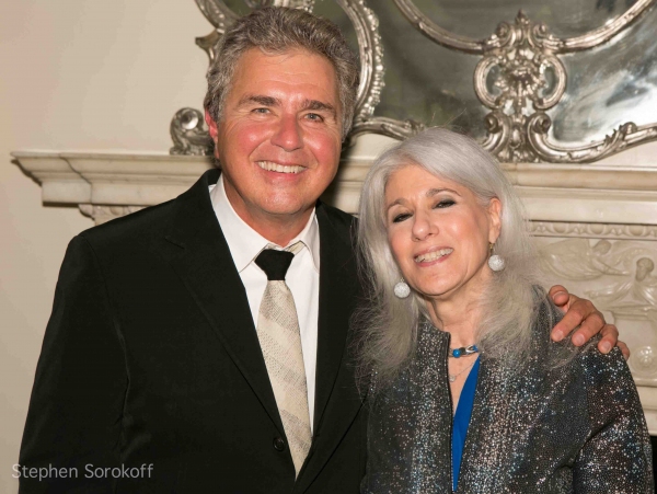 Photo Coverage: Steve Tyrell Brings 'Romance' to the Cafe Carlyle Image