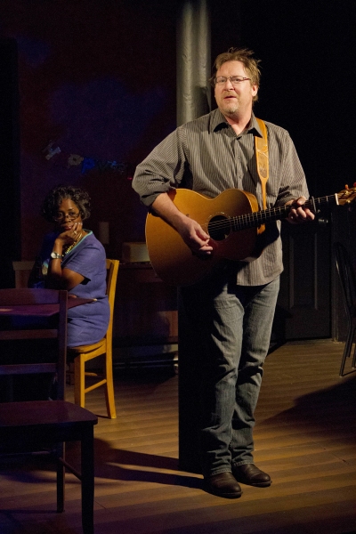 Photo Flash: First Look at FOREVER SUNG at the Phoenix Theatre Image