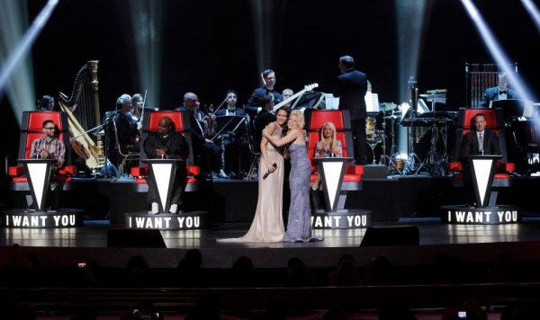 Photo Flah: SMASH Cast Performs at NBC Upfronts! Image