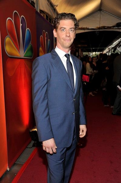 Photo Flah: SMASH Cast Performs at NBC Upfronts! Image
