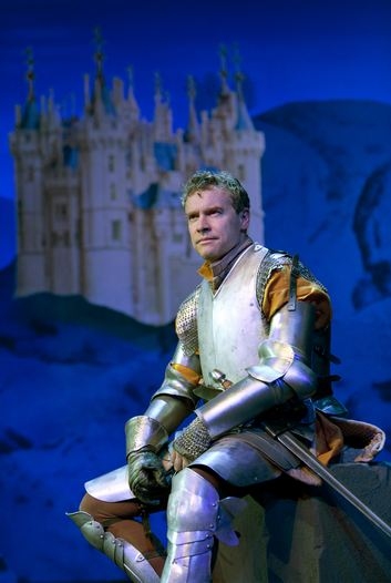Photo Flash: First Look at Signature Theatre's MEDIEVAL PLAY Image