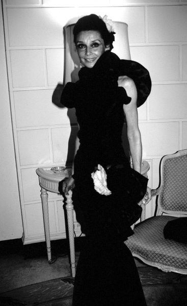 Photo Blast from the Past: Audrey Hepburn! Image
