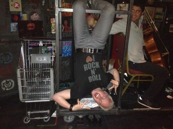Photo Flash: Evening Saturday Intermission Pic Round-Up - Ricky Martin, NEWSIES and More! Image
