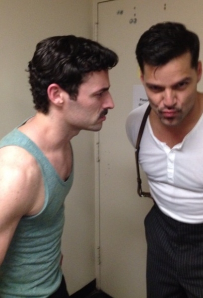 Photo Flash: Evening Saturday Intermission Pic Round-Up - Ricky Martin, NEWSIES and More! Image