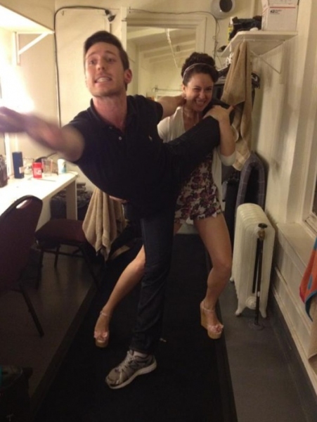 Photo Flash: Evening Saturday Intermission Pic Round-Up - Ricky Martin, NEWSIES and More! Image