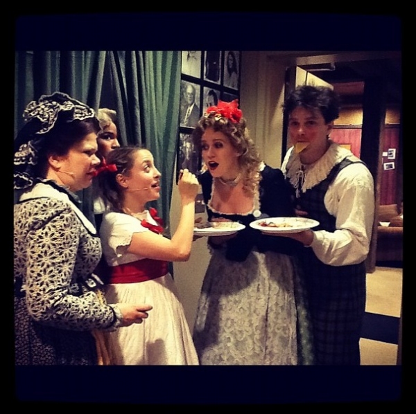 Photo Flash: Evening Saturday Intermission Pic Round-Up - Ricky Martin, NEWSIES and More! Image