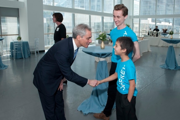 Mayor Rahm Emanuel greets Joffrey Ballet Academy of Dance Students Photo