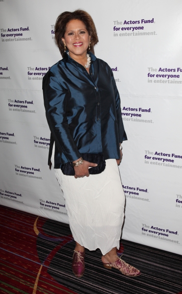Photo Coverage: The Stars Come Out to Honor Jerry Stiller, Harry Belafonte & More at The Actor's Fund Gala Image