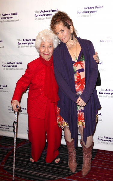 Photo Coverage: The Stars Come Out to Honor Jerry Stiller, Harry Belafonte & More at The Actor's Fund Gala Image