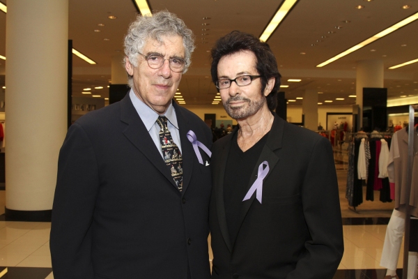  Elliott Gould and George Chakiris Photo