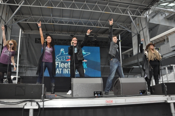 Photo Coverage: Casts of ANYTHING GOES, SISTER ACT, GHOST and More Perform for Fleet Week 2012! 