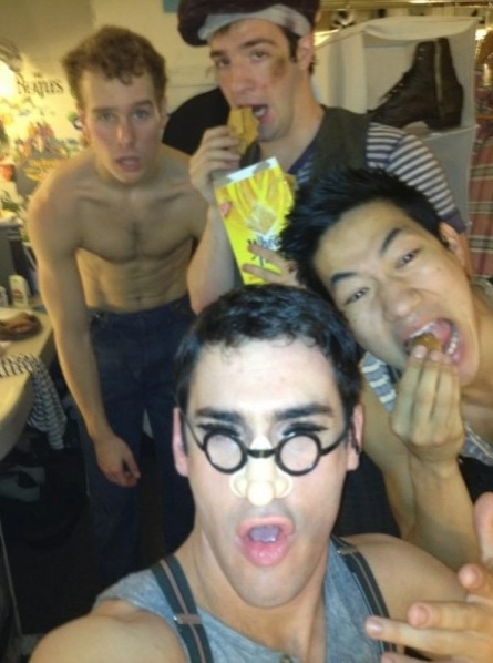 Photo Flash: Memorial Day Weekend Saturday Intermission Pics - NEWSIES, JERSEY BOYS, West End's THE 39 STEPS and More! Image