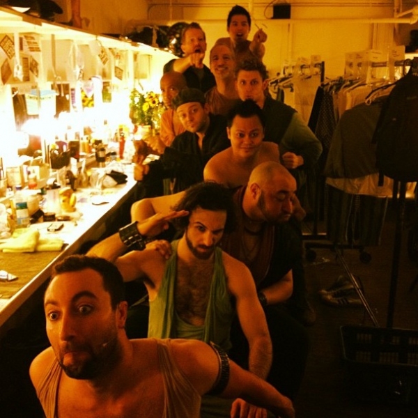 Photo Flash: Memorial Day Weekend Saturday Intermission Pics - NEWSIES, JERSEY BOYS, West End's THE 39 STEPS and More! Image