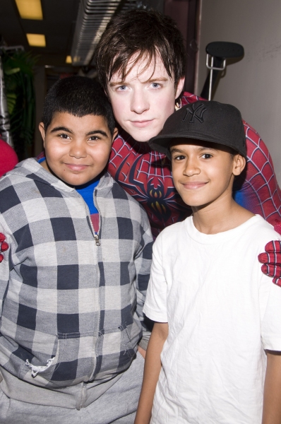 Photo Flash: SPIDER-MAN Cast Welcomes Armando Bigo Image