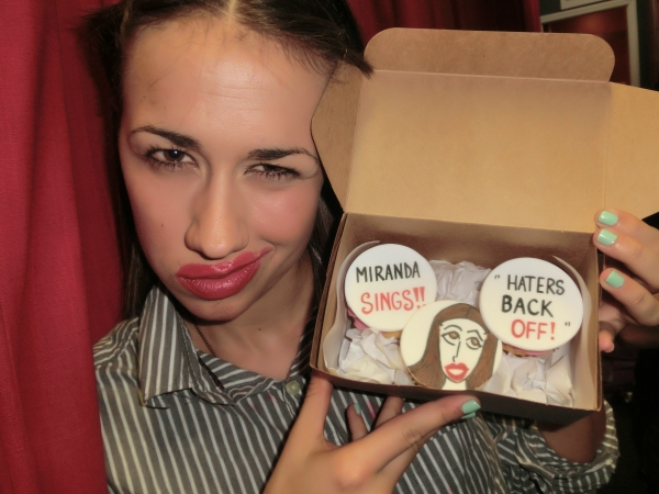 Photo Flash: Miranda Sings, Joshua Ledet, & More Visit Birdland! Image