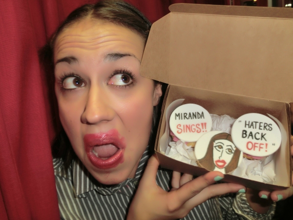 Photo Flash: Miranda Sings, Joshua Ledet, & More Visit Birdland! Image