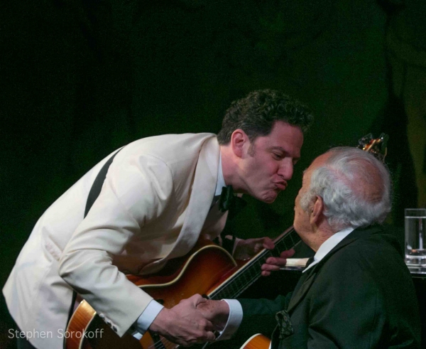 Photo Coverage: The John Pizzarelli Quartet Plays Cafe Carlyle Image