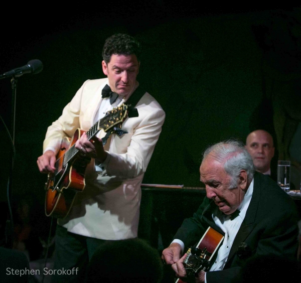 Photo Coverage: The John Pizzarelli Quartet Plays Cafe Carlyle Image