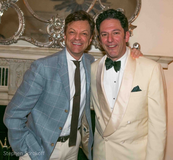 Photo Coverage: The John Pizzarelli Quartet Plays Cafe Carlyle Image
