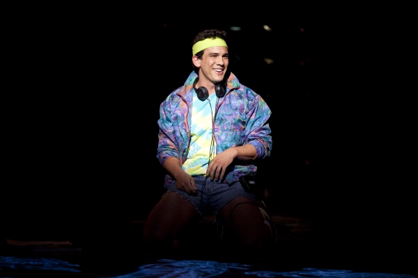 Photo Flash: First Look at Signature Theatre's XANADU! Image