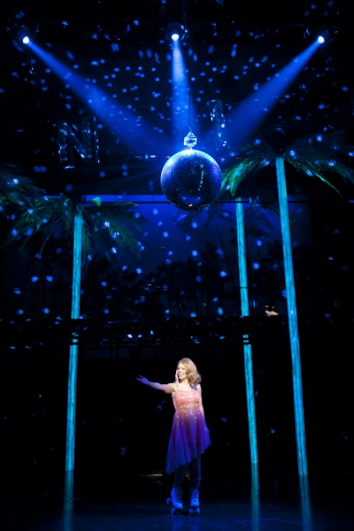 Photo Flash: First Look at Signature Theatre's XANADU! Image
